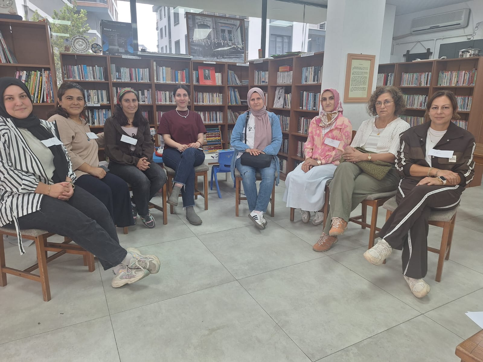Annelerle P4C ve hızlı okuma çemberi
